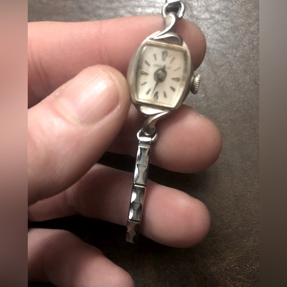 Vintage Caravelle Watch - Picture 4 of 4